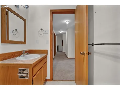 87843 Sandrift Street Florence OR 97439