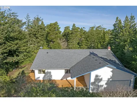 87843 Sandrift Street Florence OR 97439