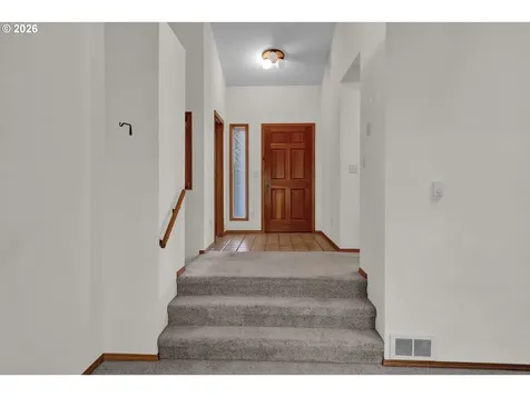 87843 Sandrift Street Florence OR 97439