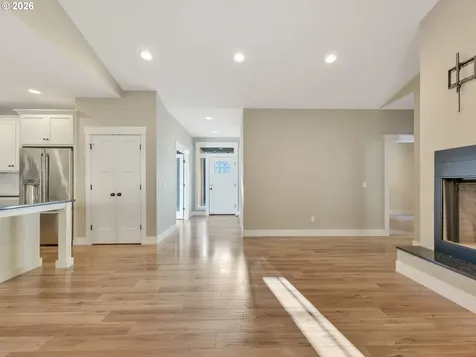 37027 Danner Ridge Lane Astoria OR 97103