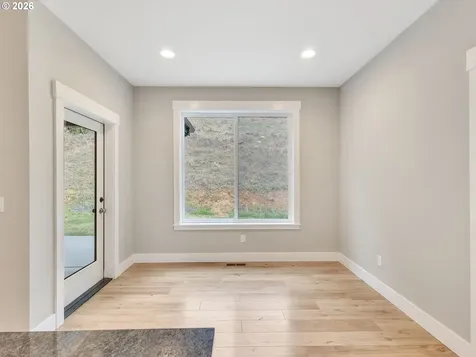 37027 Danner Ridge Lane Astoria OR 97103
