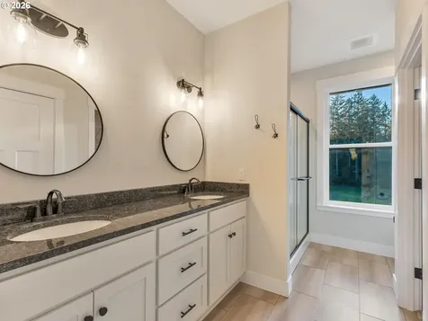 37027 Danner Ridge Lane Astoria OR 97103
