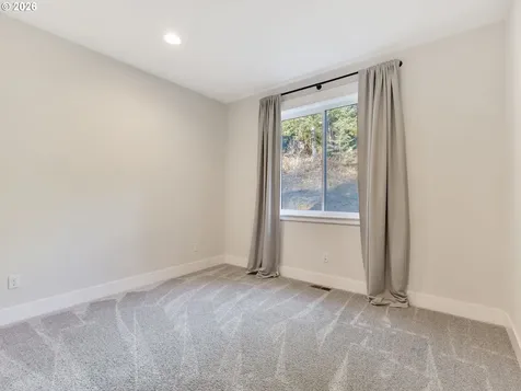 37027 Danner Ridge Lane Astoria OR 97103