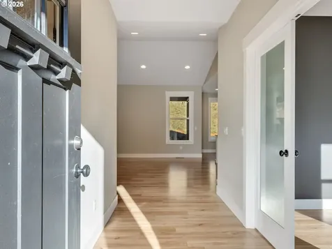 37027 Danner Ridge Lane Astoria OR 97103