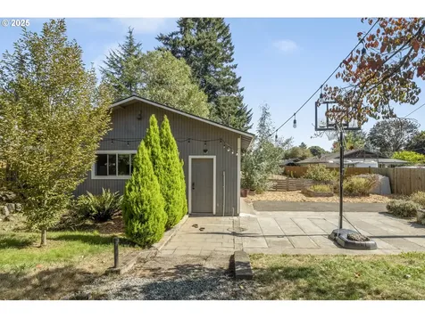 1156 SE 148th Avenue Portland OR 97233