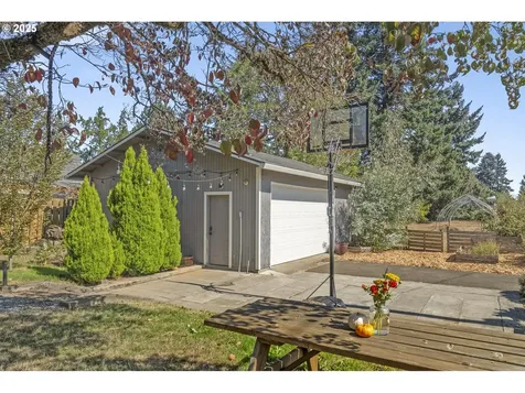1156 SE 148th Avenue Portland OR 97233