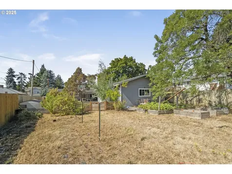 1156 SE 148th Avenue Portland OR 97233