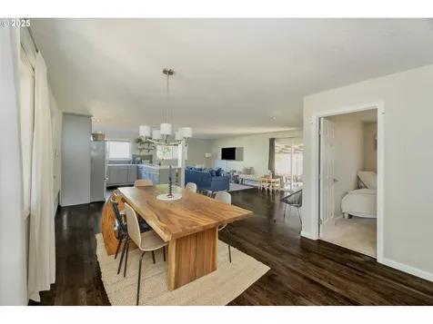 1156 SE 148th Avenue Portland OR 97233
