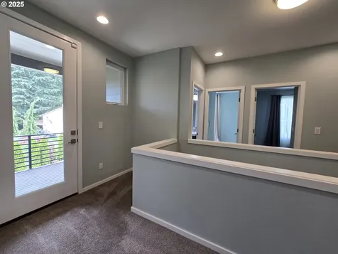 202 NW Quail Gardens Place Hillsboro OR 97124