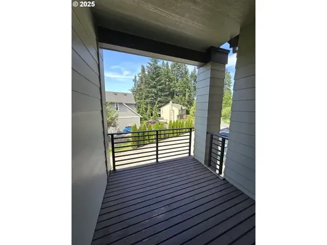 202 NW Quail Gardens Place Hillsboro OR 97124