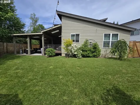 202 NW Quail Gardens Place Hillsboro OR 97124