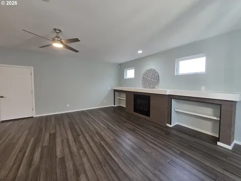 202 NW Quail Gardens Place Hillsboro OR 97124