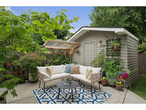 3127 NE Mason Street Portland OR 97211