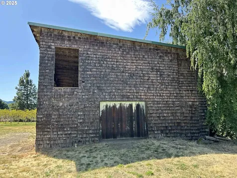 850 Hobbs Road Hood River OR 97031