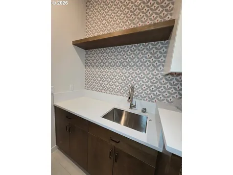 15820 NW 14 Avenue Vancouver WA 98685