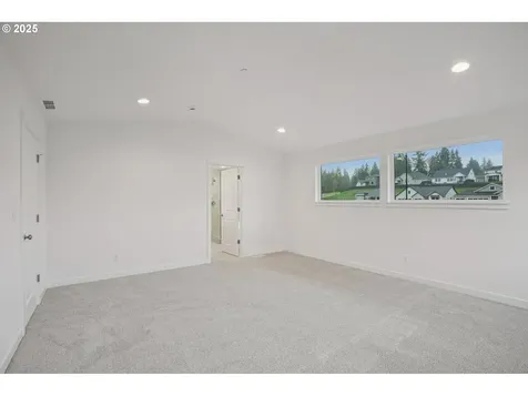1386 N Kalani Loop Ridgefield WA 98642