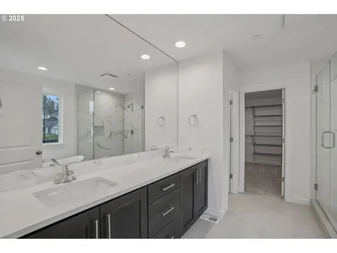 1386 N Kalani Loop Ridgefield WA 98642