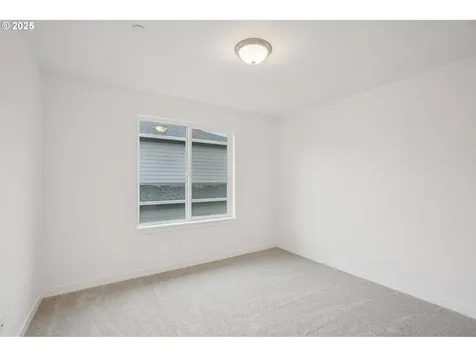 1386 N Kalani Loop Ridgefield WA 98642