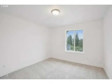 1386 N Kalani Loop Ridgefield WA 98642