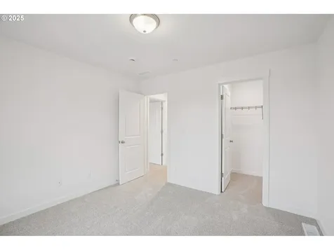1386 N Kalani Loop Ridgefield WA 98642