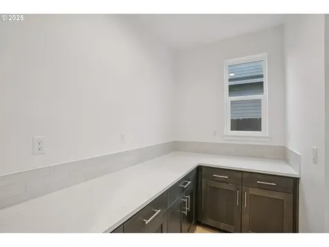 1386 N Kalani Loop Ridgefield WA 98642