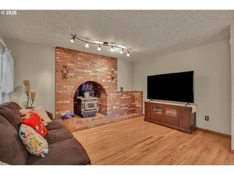 520 SE 15th Street Gresham OR 97080