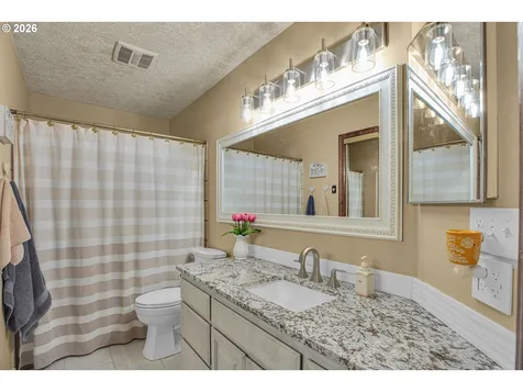 520 SE 15th Street Gresham OR 97080