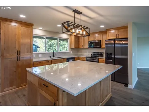6497 Garden Valley Road Roseburg OR 97471