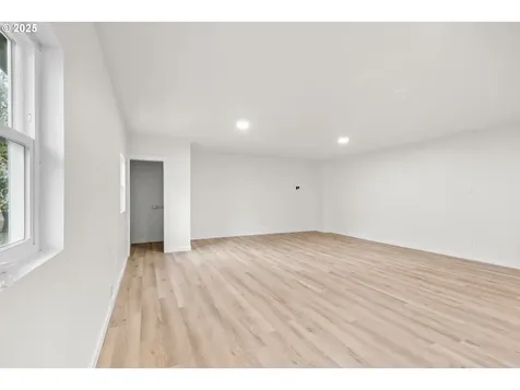 6497 Garden Valley Road Roseburg OR 97471