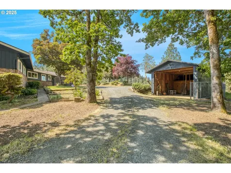 6497 Garden Valley Road Roseburg OR 97471