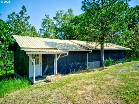 6497 Garden Valley Road Roseburg OR 97471