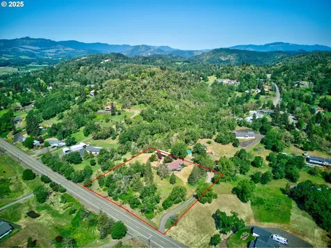6497 Garden Valley Road Roseburg OR 97471