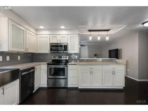 7364 SW 175th Terrace Beaverton OR 97007