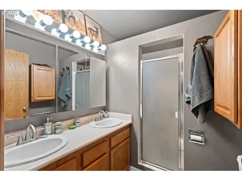 81850 Wilcox Lane Umatilla OR 97882