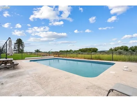 81850 Wilcox Lane Umatilla OR 97882