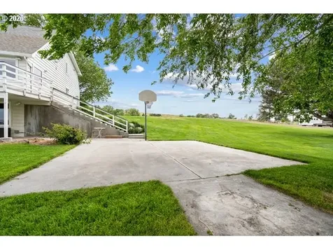81850 Wilcox Lane Umatilla OR 97882