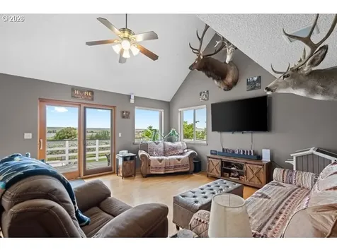 81850 Wilcox Lane Umatilla OR 97882