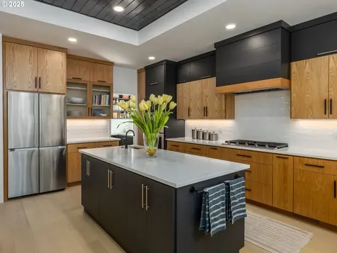 19245 SW Heightsview Drive Beaverton OR 97007