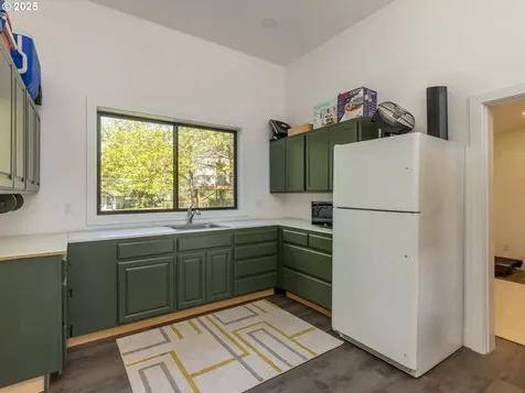 19245 SW Heightsview Drive Beaverton OR 97007