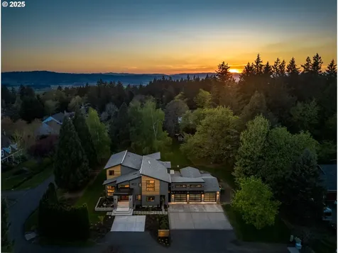 19245 SW Heightsview Drive Beaverton OR 97007
