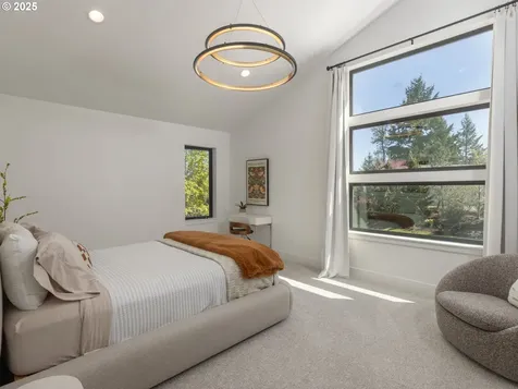 19245 SW Heightsview Drive Beaverton OR 97007