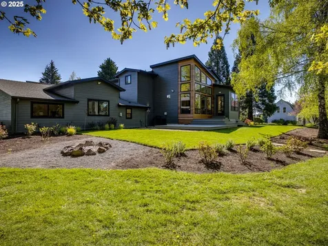 19245 SW Heightsview Drive Beaverton OR 97007