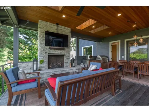 16902 Chapin Way Lake Oswego OR 97034