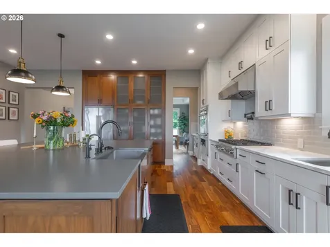 16902 Chapin Way Lake Oswego OR 97034