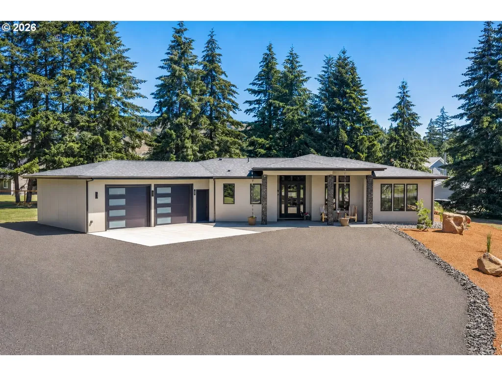 12 Corner Road Underwood WA 98651