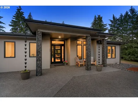 12 Corner Road Underwood WA 98651