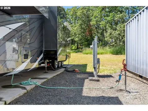 12 Corner Road Underwood WA 98651