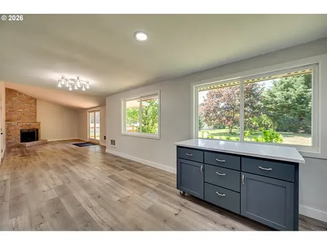 15015 NE 74th Street Vancouver WA 98682