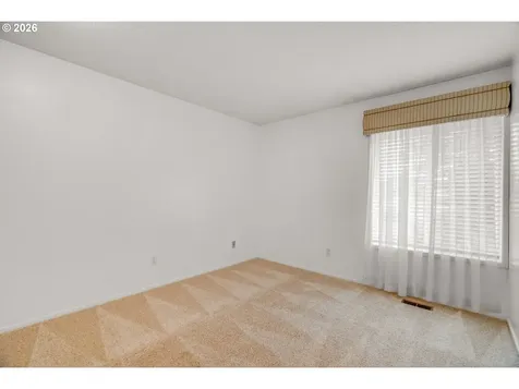 4218 NE 125th Place Portland OR 97230