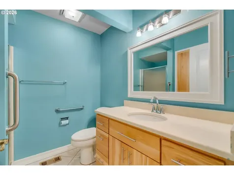 4218 NE 125th Place Portland OR 97230
